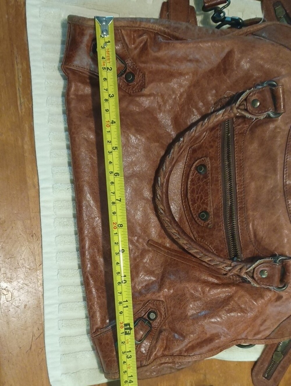 Balenciaga Brown Distressed Leather Shoulder Bag - Picture 9 of 11
